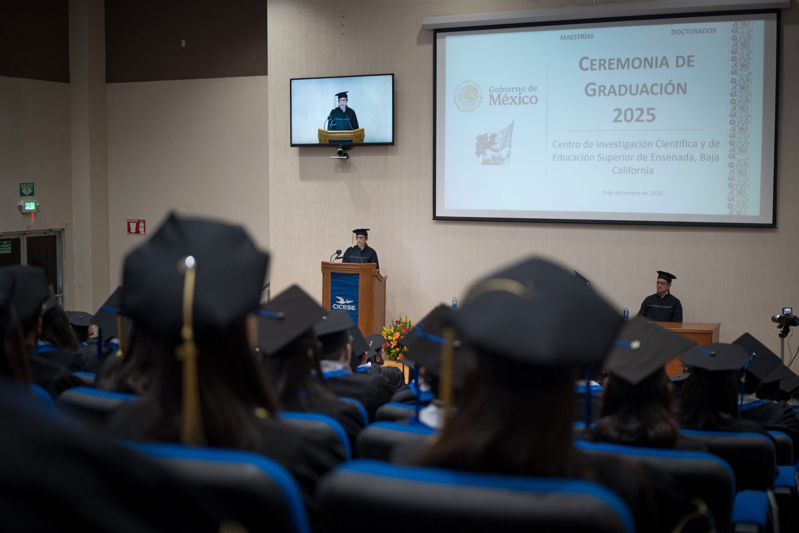 Denis_Graduacion de posgrado_CICESE_2025-04