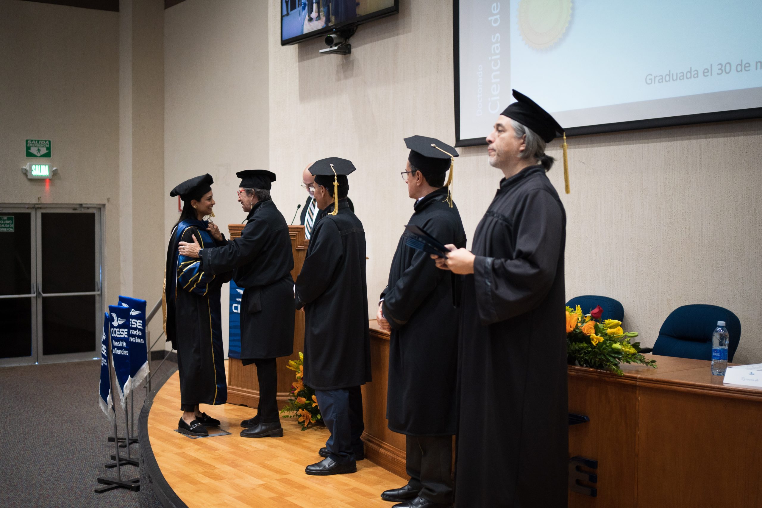 close up_pasarela_Graduacion de posgrado_CICESE_2025-10