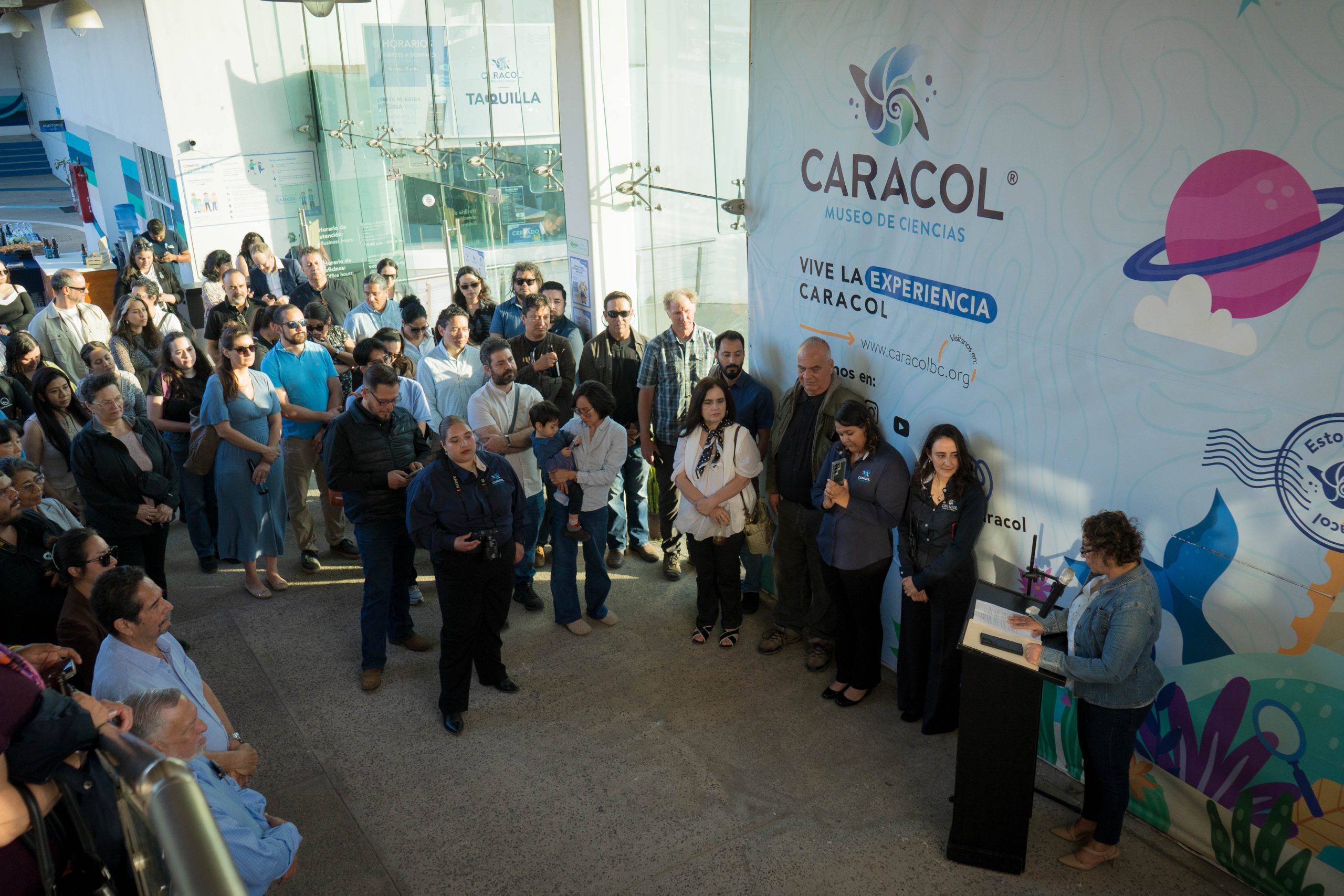 Exposición_Tiburones _Sobrevivientes de la historia-08