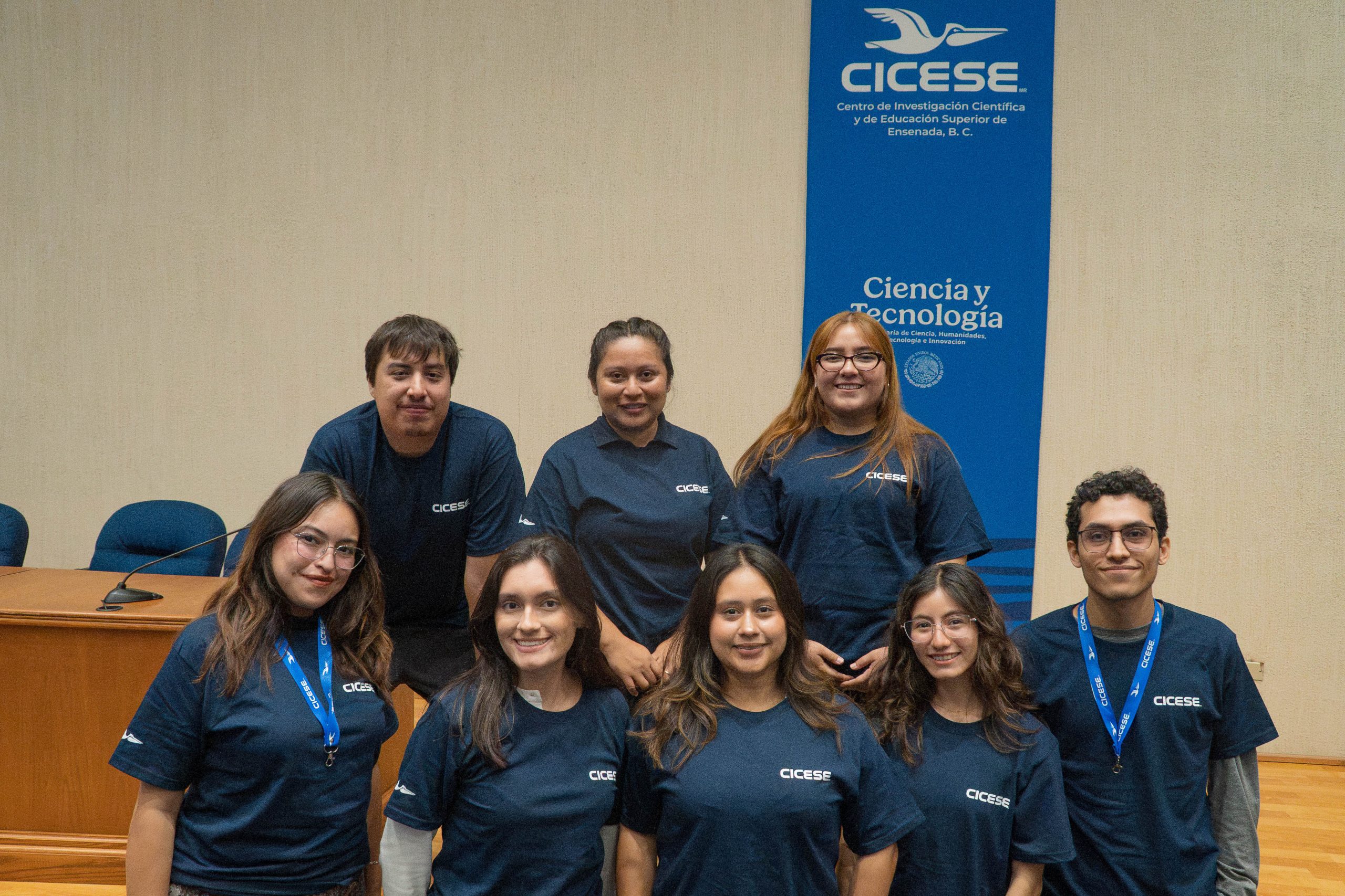 Estudiantes de nuevo ingreso del CICESE-21